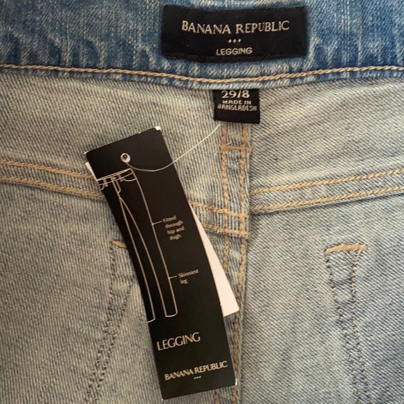 NWT - Banana Republic Distressed Legging Jeans - Picture 7 of 8